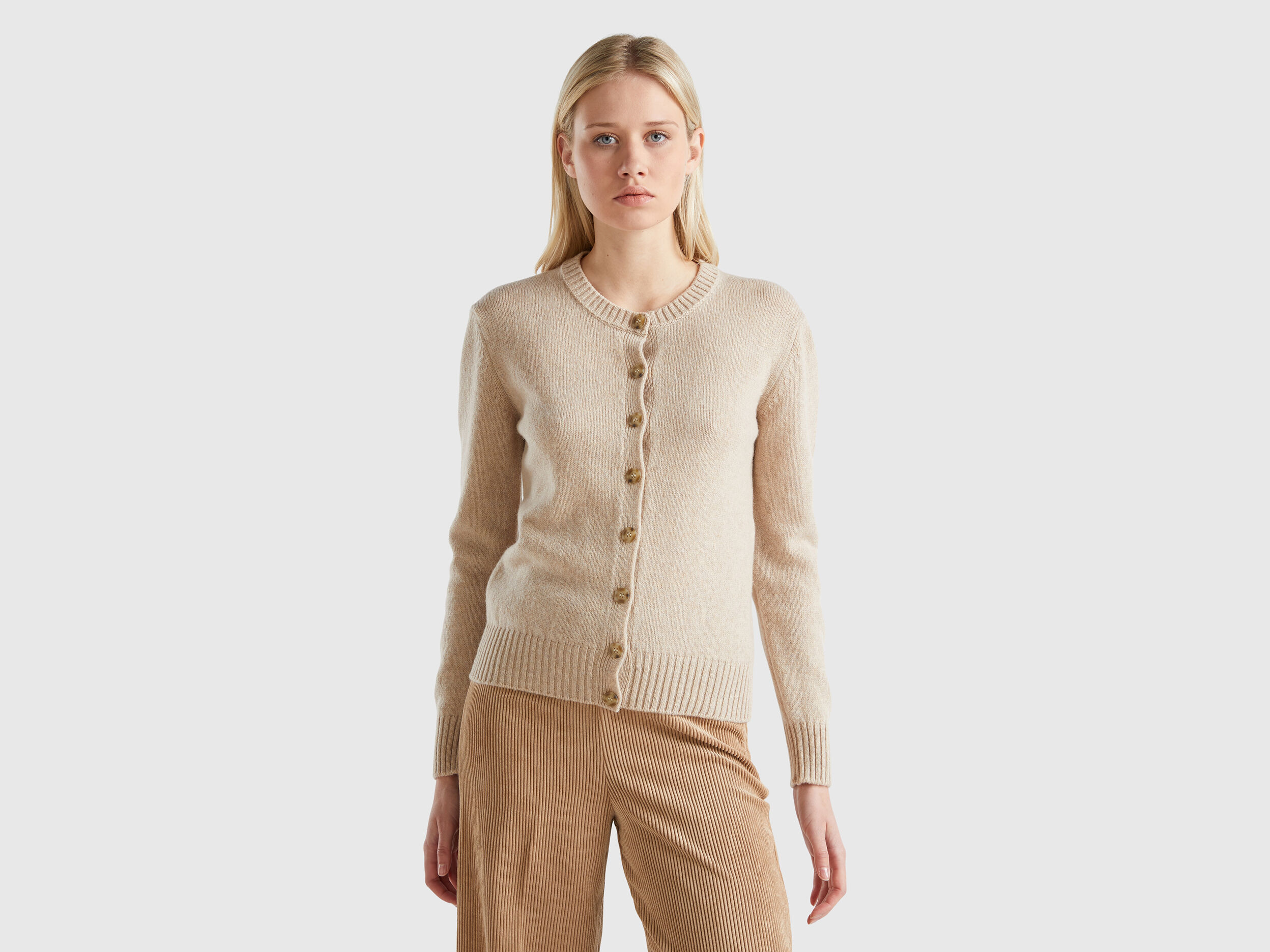 benetton-cardigan-169dcq-1.jpg