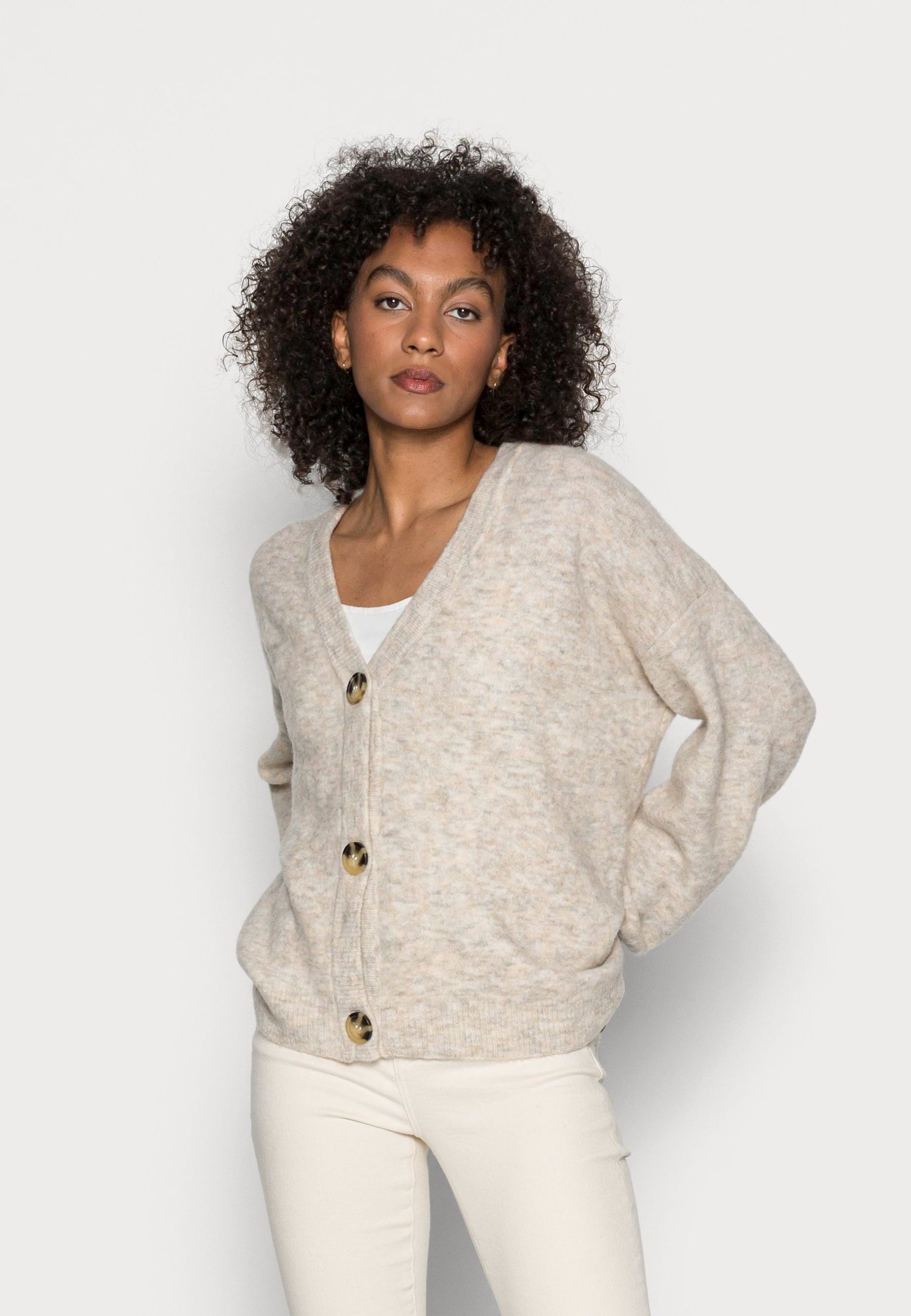 zalando-cardigan-277zel-1.jpg